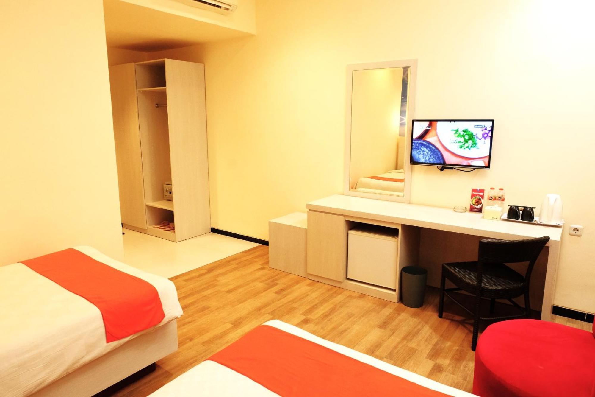 Halogen Hotel Airport Surabaya Sidoarjo Extérieur photo
