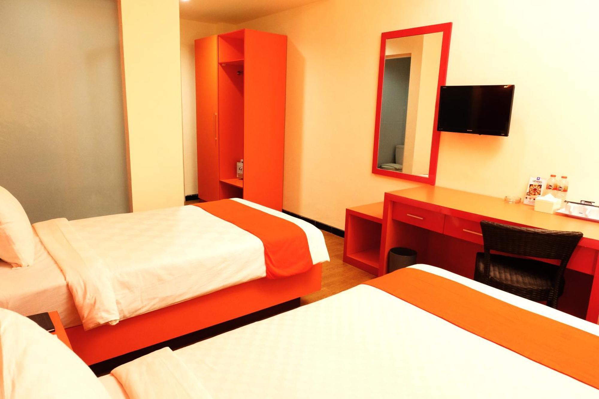 Halogen Hotel Airport Surabaya Sidoarjo Extérieur photo