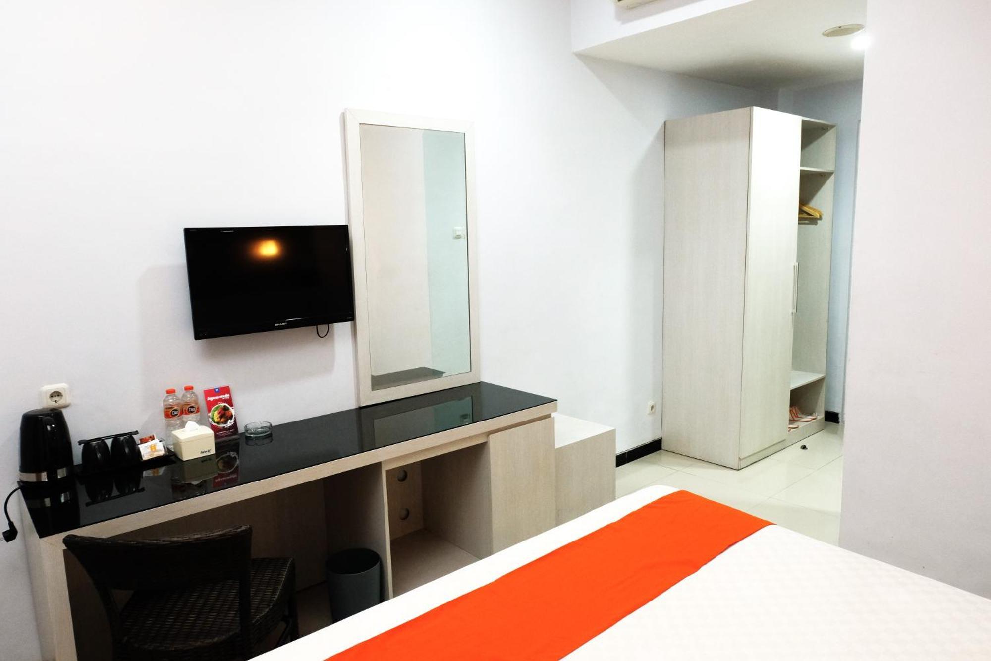 Halogen Hotel Airport Surabaya Sidoarjo Extérieur photo