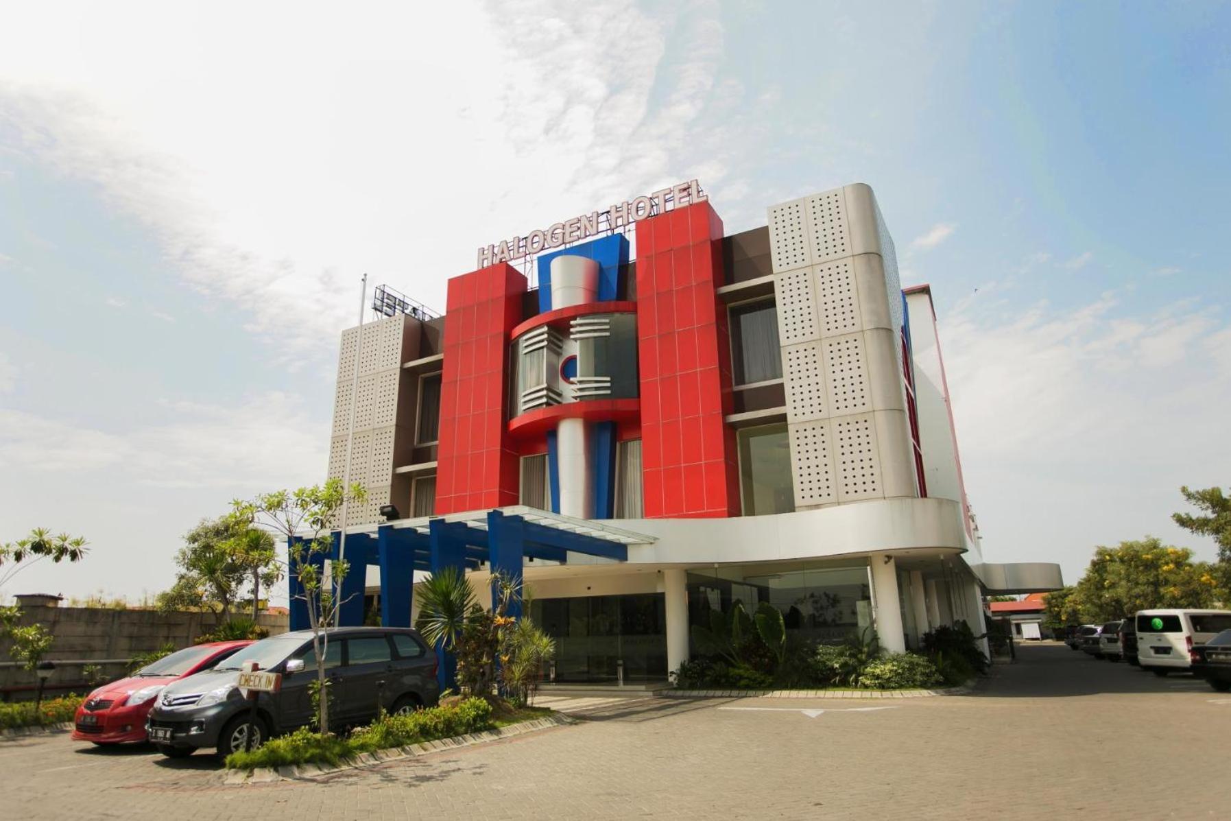 Halogen Hotel Airport Surabaya Sidoarjo Extérieur photo