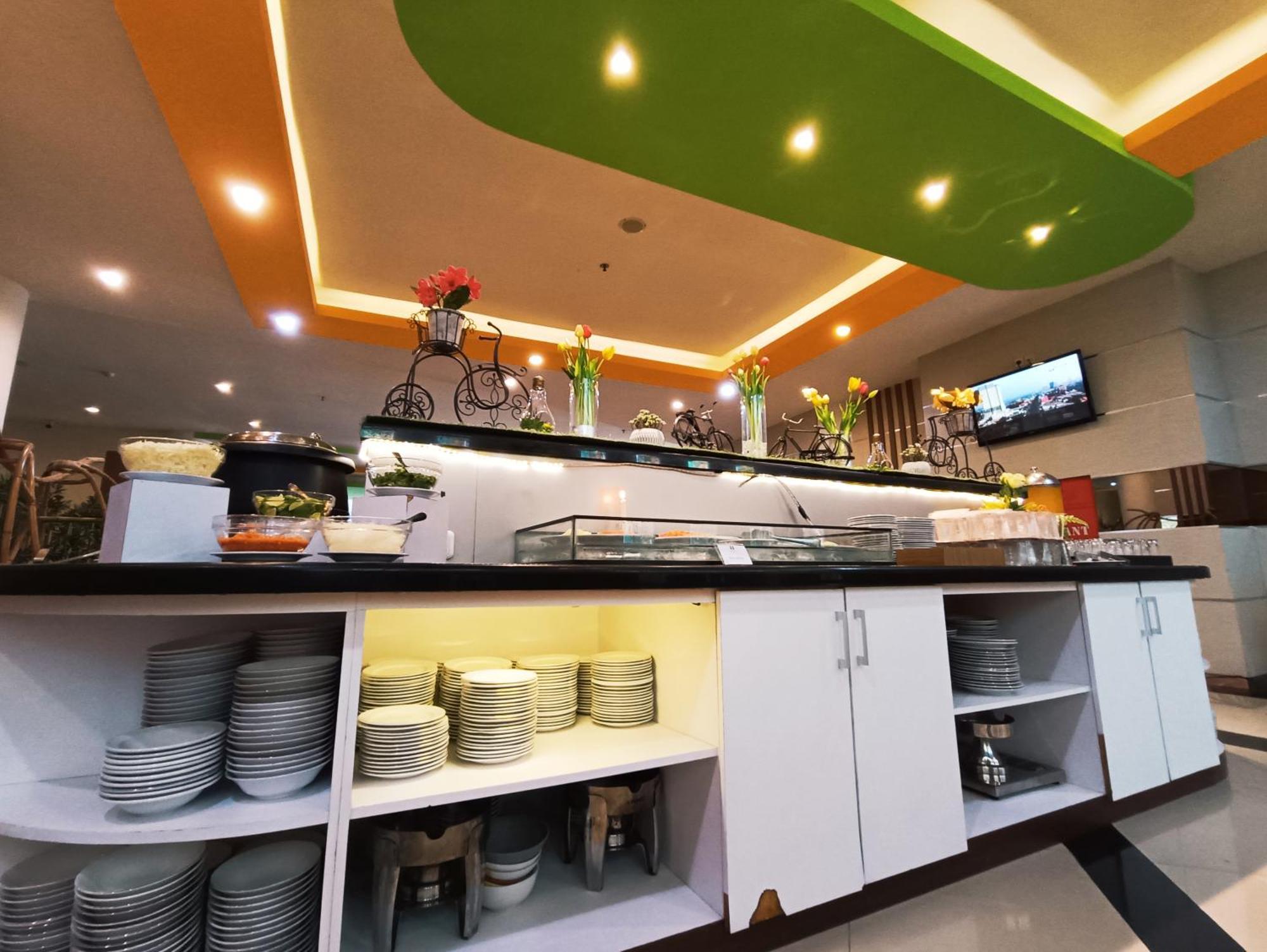 Halogen Hotel Airport Surabaya Sidoarjo Extérieur photo